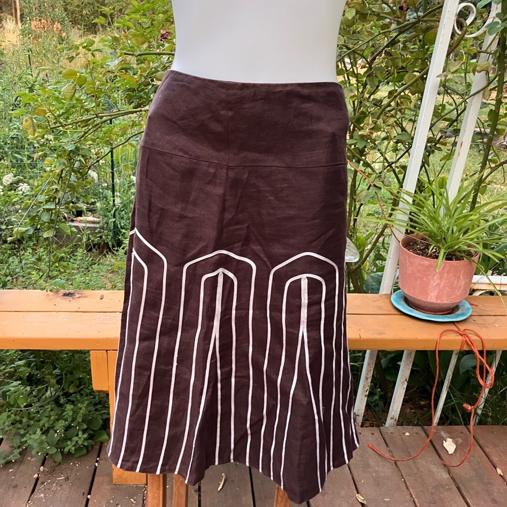 100% linen skirt with ribbon top stitch design by Worthington size 12 - Picture 2 of 6